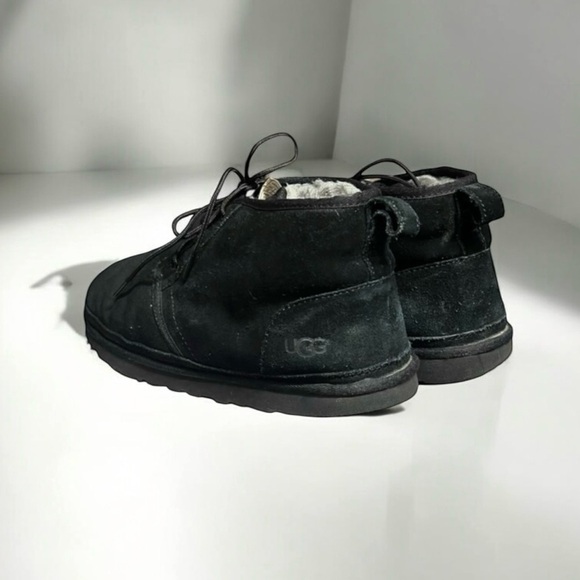 🌻UGG Black Suede Neumel Lace-Up Chukka Boots Men's Size 12 - Picture 2 of 10